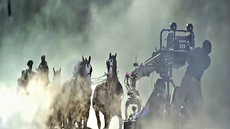 This image has an empty alt attribute; its file name is bts1.jpg